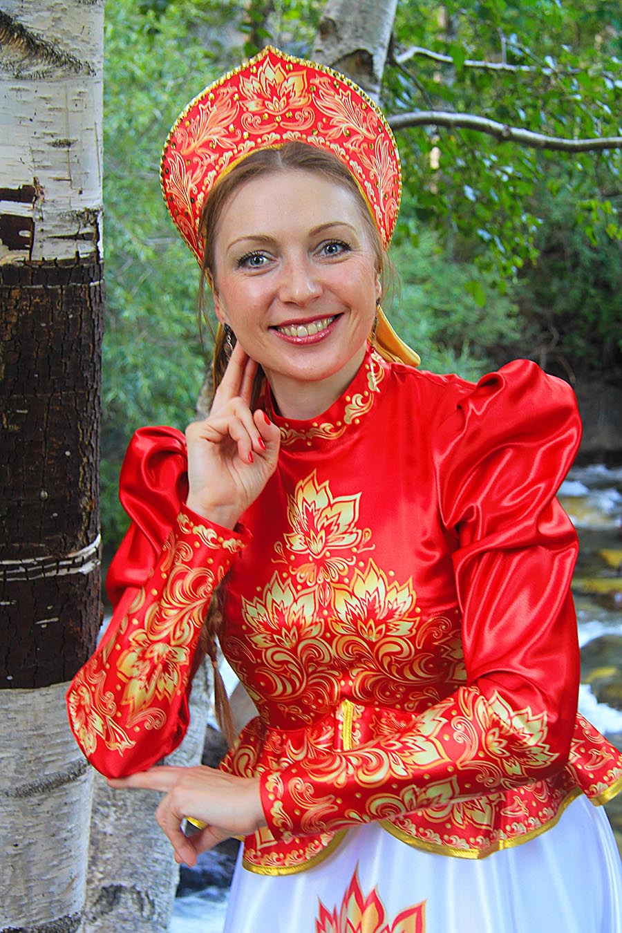 Women in Slavic costumes in Shah Alam
