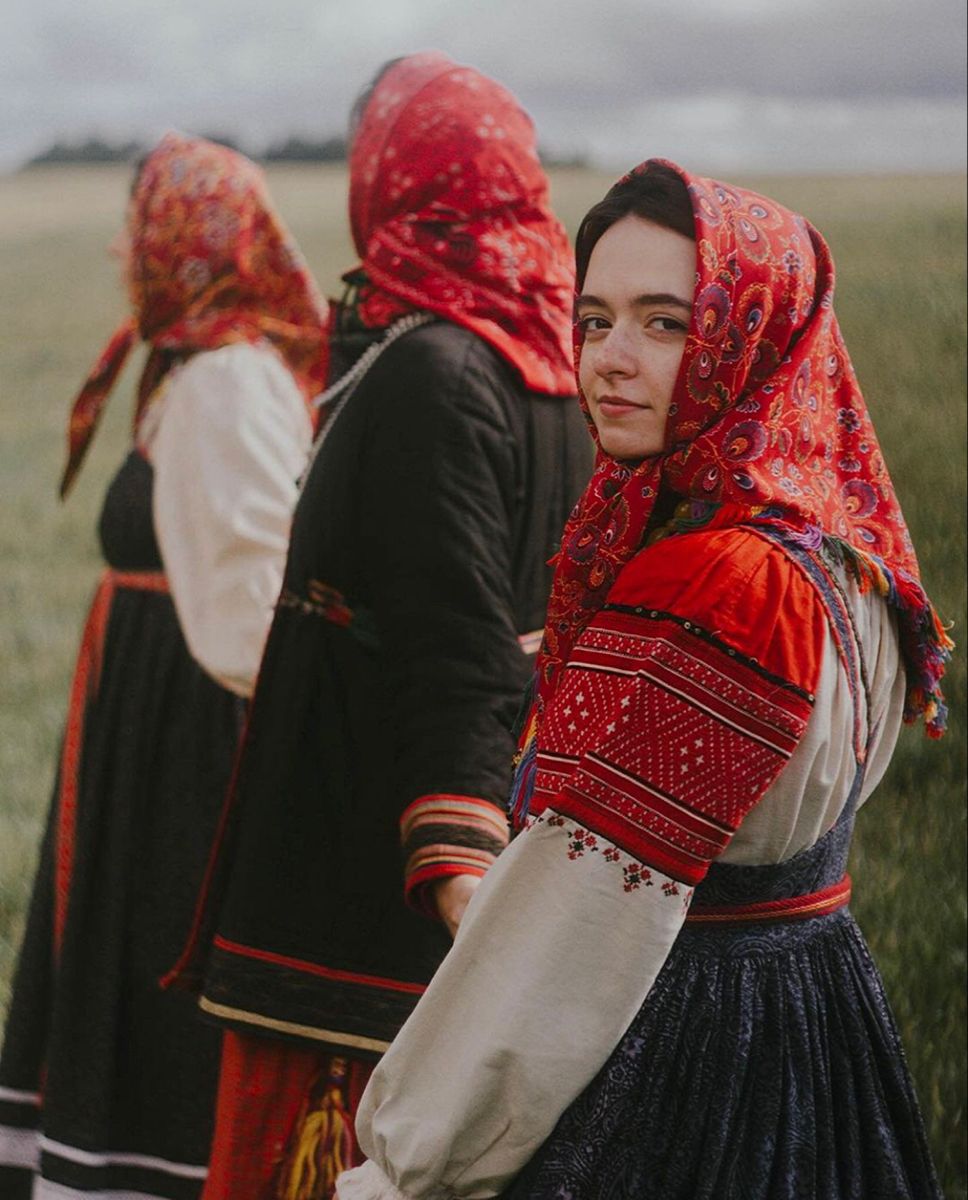 Women in Slavic costumes in Shah Alam
